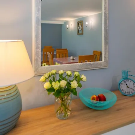 בית אירוח Mira