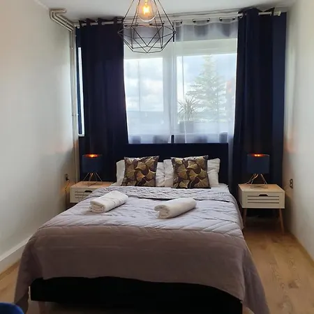 Mira בית אירוח