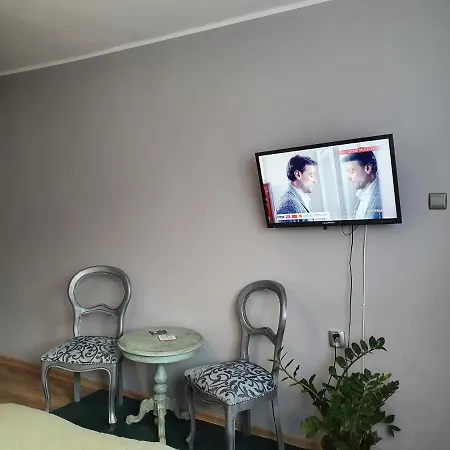 בית אירוח Mira *