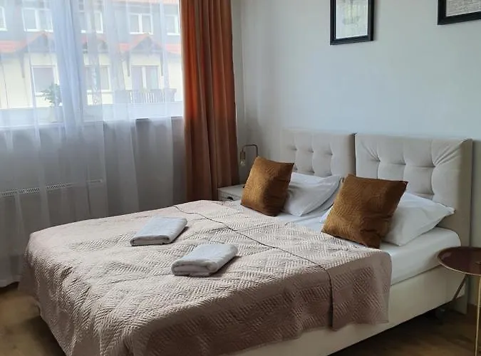 Mira שצ'קלארסקה פוראובה