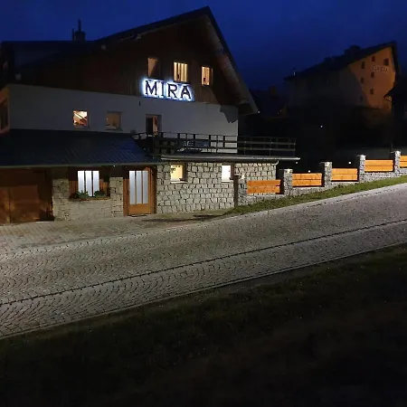 Mira Habitación en casa particular